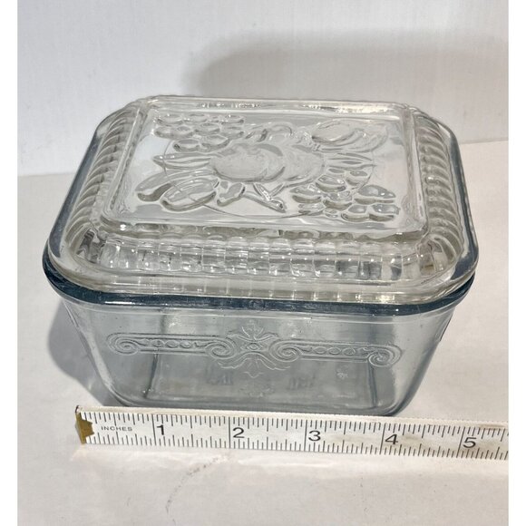 Vintage Fire King Clear Glass Refrigerator Dish - Elegant Retro Storage With Lid - Picture 10 of 10